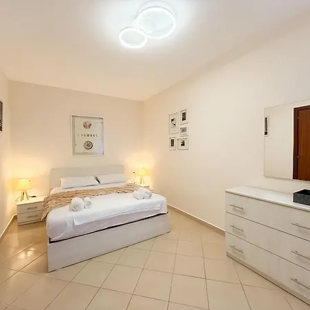 Apartamento Bogdani Golem (Tirana)