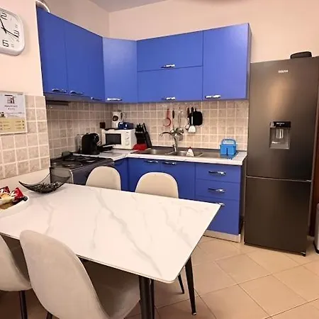 Apartment Bogdani *
